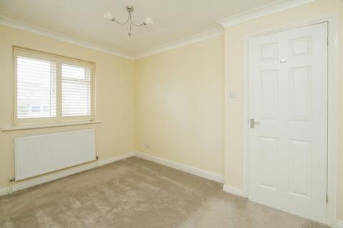63 Mill Rise, Robertsbridge, TN32 5EG