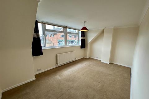 2 bedroom house to rent, Churchill Way, Mitcheldean GL17