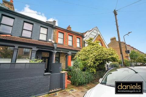 3 bedroom end of terrace house for sale, Pember Road, Kensal Green, London, NW10