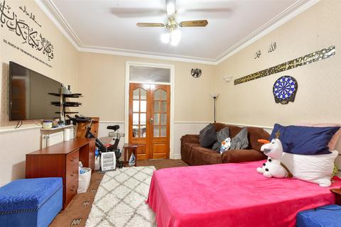 7 Norton Road, London, E10 7LQ