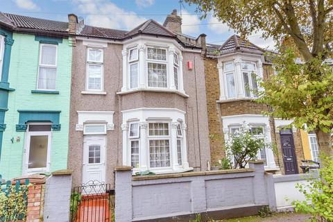 7 Norton Road, London, E10 7LQ