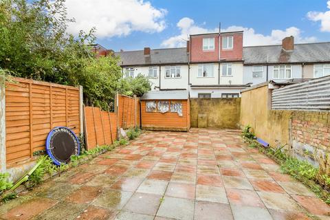 7 Norton Road, London, E10 7LQ