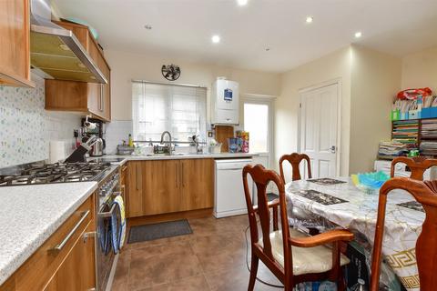 7 Norton Road, London, E10 7LQ