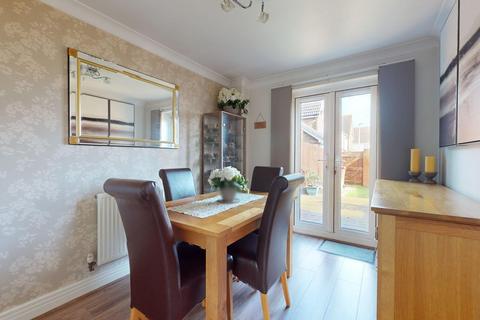 3 bedroom end of terrace house for sale, Rivenhall Way, Hoo, Rochester, Kent, ME3 9GF