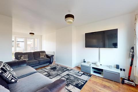 85 Whinfell Way, Gravesend, DA12 4RY