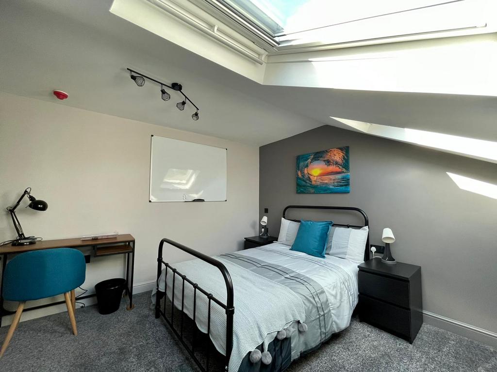 Room To Rent