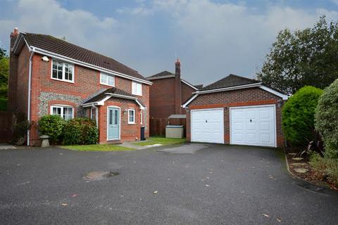 4 bedroom detached house for sale, Starlight Farm Close, Verwood