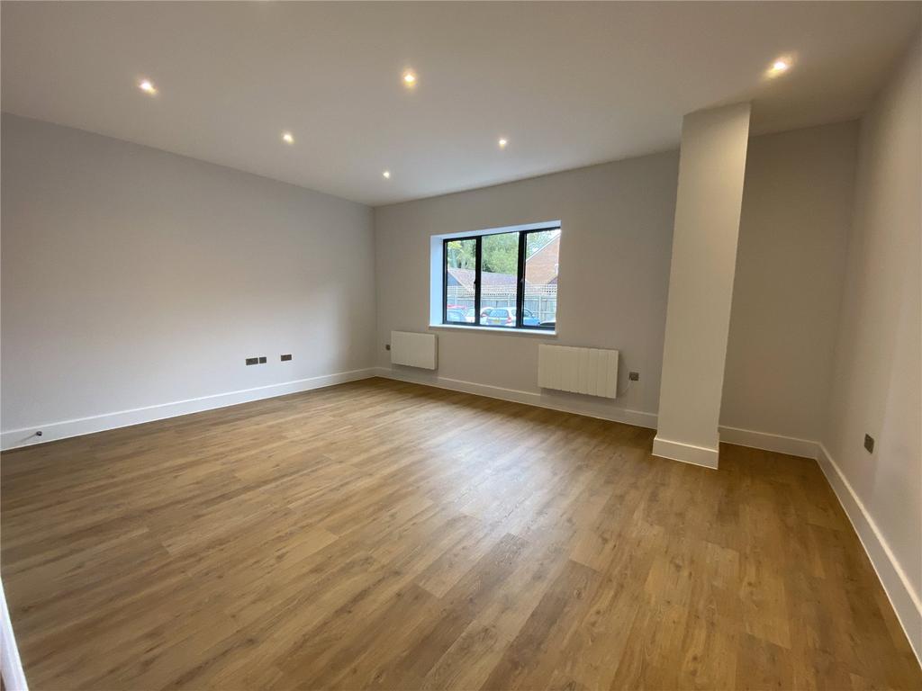 Living Area 2