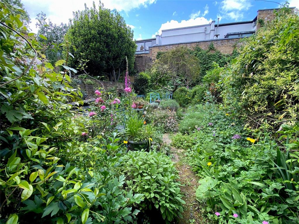 Walled Garden