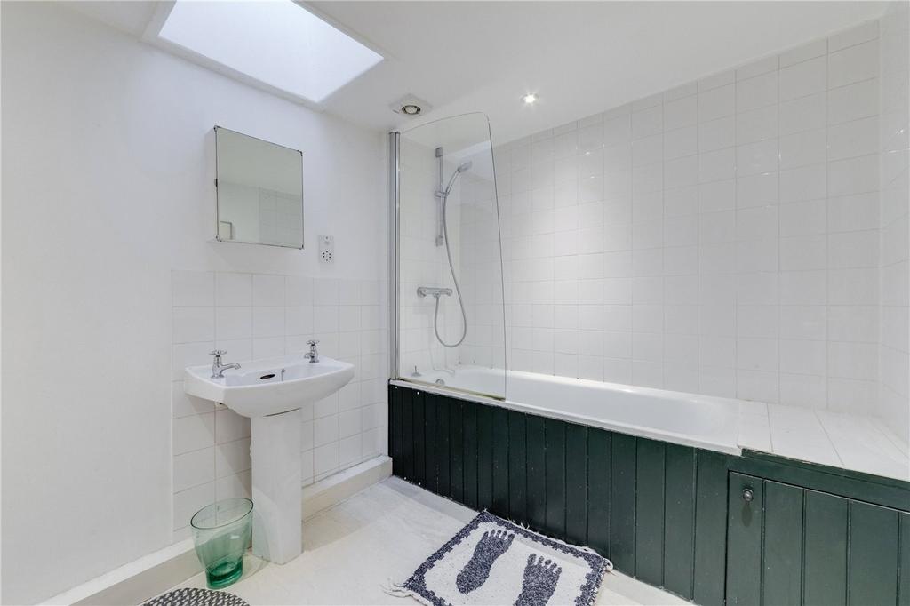 Top Floor Bathroom