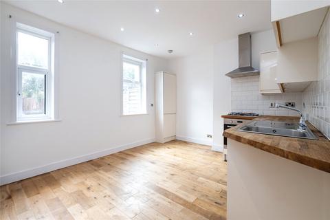 1 bedroom apartment to rent, Pollards Hill North, London SW16