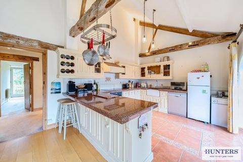 4 bedroom barn conversion for sale, Foggathorpe, Selby