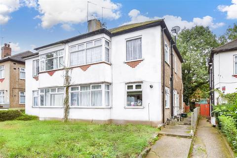 2 bedroom ground floor maisonette for sale, Woodford Green, Woodford Green, Essex