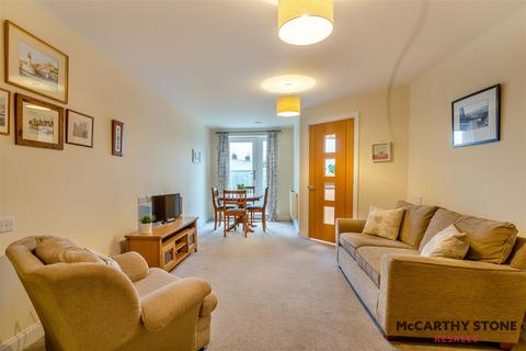 1 bedroom apartment for sale, Chesterton Court, Railway Road, Ilkley