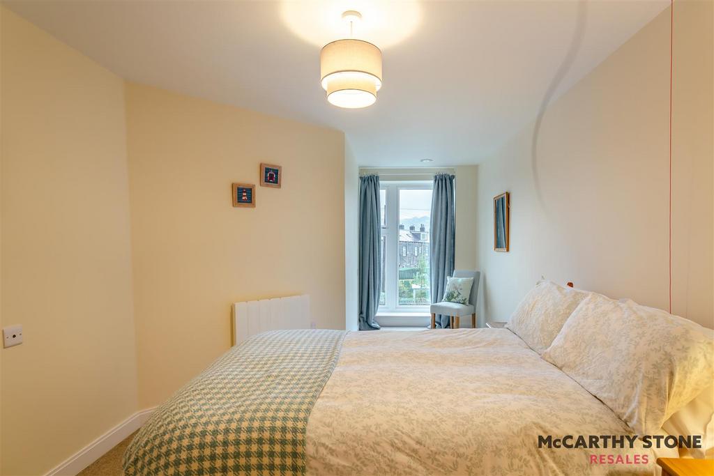 8623429-interior04.jpg