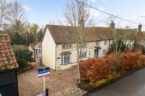 4 bedroom end of terrace house for sale, Church Hill, Helions Bumpstead