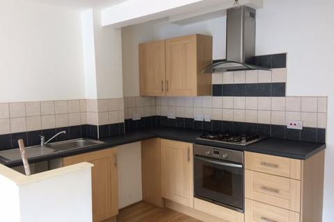 2 bedroom flat to rent, Moss Road, Stretford, Manchester