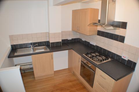 2 bedroom flat to rent, Moss Road, Stretford, Manchester