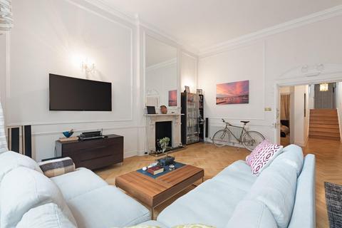 2 bedroom flat to rent, Collingham Gardens, South Kensington, London, SW5