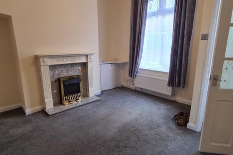 2 bedroom terraced house to rent, Oxford Terrace, Bishop Auckland