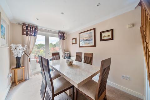 3 bedroom link detached house for sale, Kestrel Close, Lordswood, Southampton, Hampshire, SO16