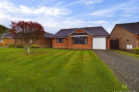 2 bedroom detached bungalow for sale, Ffynnon Gardens, Oswestry