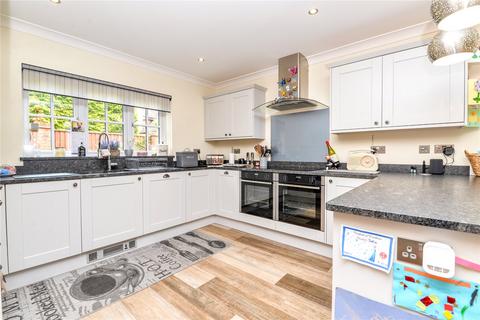 4 bedroom detached house for sale, York Avenue, New Milton, Hampshire, BH25