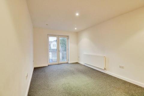 2 bedroom apartment to rent, Oak Road North, Hadleigh, SS7