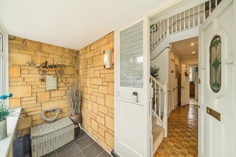 4 bedroom detached house for sale, Oak Gardens, Bredon, Tewkesbury, Gloucestershire