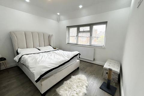 42 Edenbridge Road, Birmingham, B28 8PU
