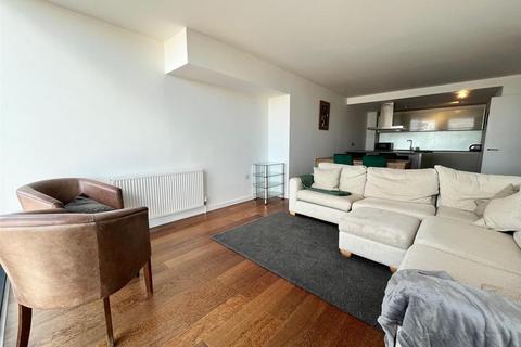 2 bedroom flat to rent, Beetham Tower, Deansgate, Manchester