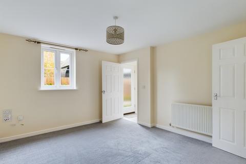 3 bedroom end of terrace house for sale, Bourneys Manor Close, Willingham