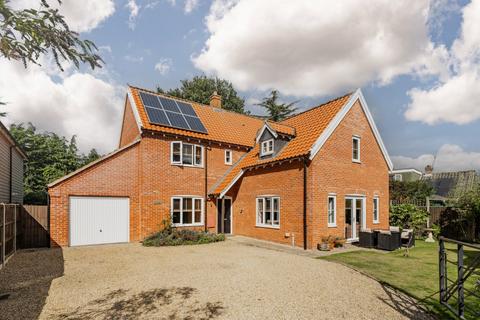 4 bedroom detached house for sale, Ron Fielder Close, Salhouse, Norwich, Norfolk