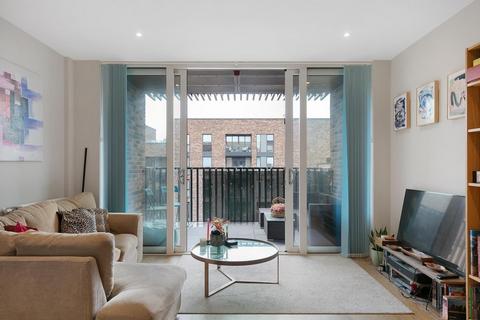 2 bedroom apartment for sale, London SW17