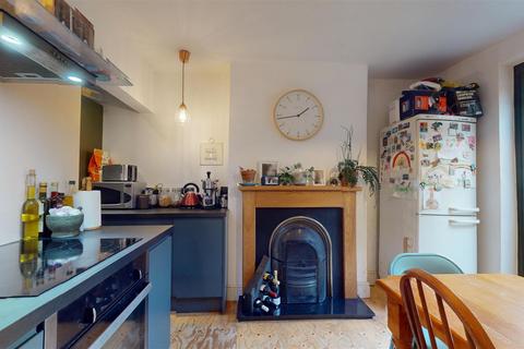 2 bedroom end of terrace house for sale, Frederick Street, Totterdown, Bristol