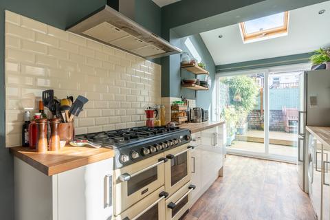 57 Elmdale Road, Bedminster, Bristol, BS3 3JD