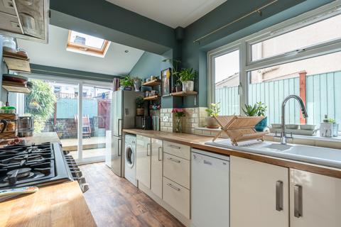 57 Elmdale Road, Bedminster, Bristol, BS3 3JD