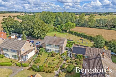 3 bedroom semi-detached house for sale, Watts Close, Barnston, CM6