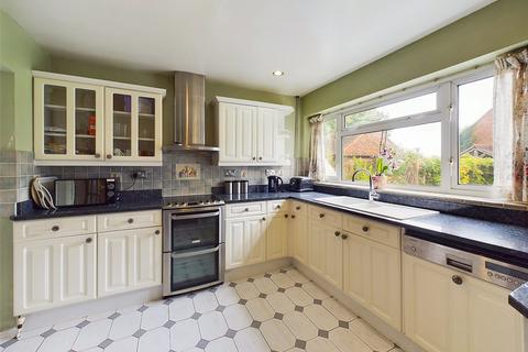 3 bedroom detached house for sale, Post Office Lane, Fernhill Heath, Worcester, Worcestershire, WR3