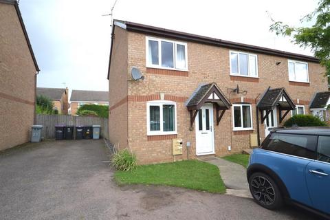 2 bedroom end of terrace house to rent, Byron Way, Stamford, Lincs