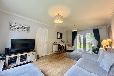 3 bedroom semi-detached house for sale, Rowland Close, Wallingford