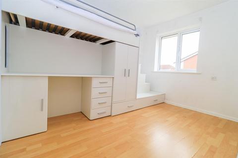 46 Manorfields Avenue, Crofton, Wakefield, WF4 1SZ