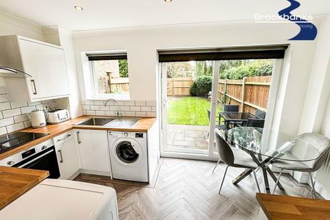 50 Caling Croft, New Ash Green, Longfield, DA3 8PY