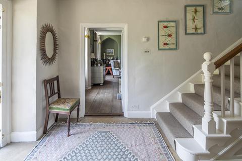 6 bedroom country house to rent, Down Ampney GL7