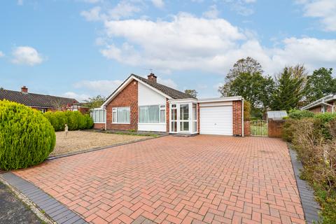 2 bedroom detached bungalow for sale, Mark Lemmon Close, Norwich NR4