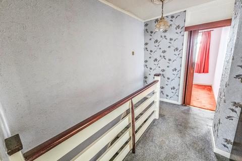 11 Browne Close, Romford, RM5 2HD
