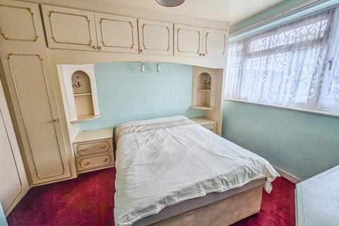 11 Browne Close, Romford, RM5 2HD