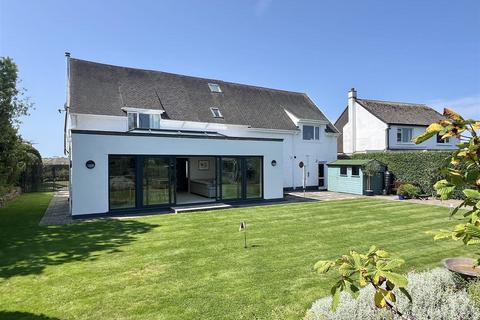 4 bedroom detached house for sale, Sea Road, Carlyon Bay, St. Austell