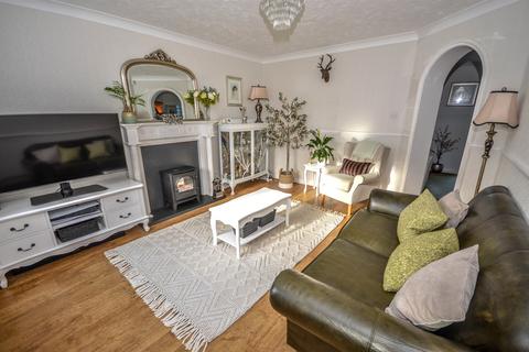 3 bedroom semi-detached house for sale, Beaconside, South Shields