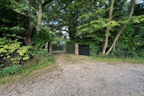 Land for sale, Plot 2 The Yard, Bishops Lane, Sandleheath, Fordingbridge, SP6 1PY